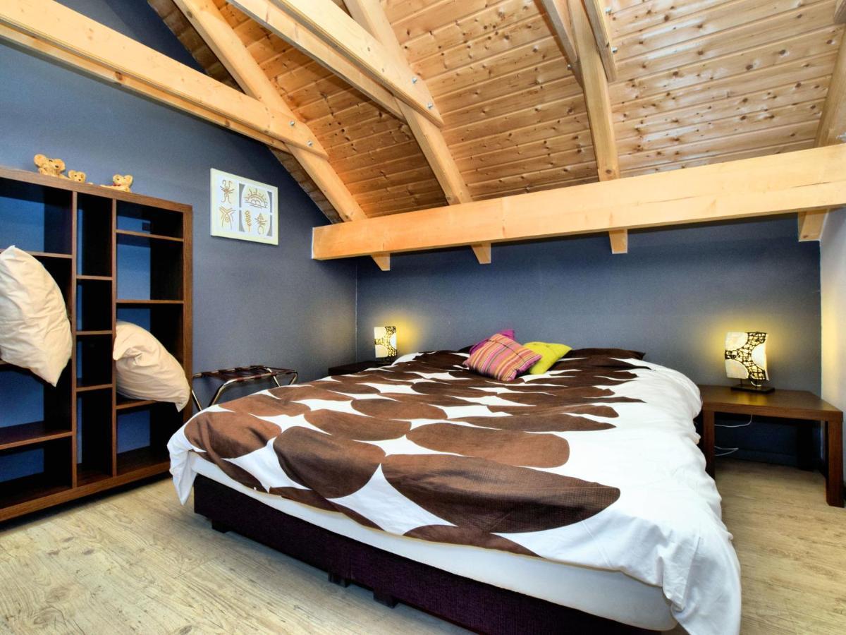 Beautiful Villa With Heated Outdoor Pool Manhay Dış mekan fotoğraf