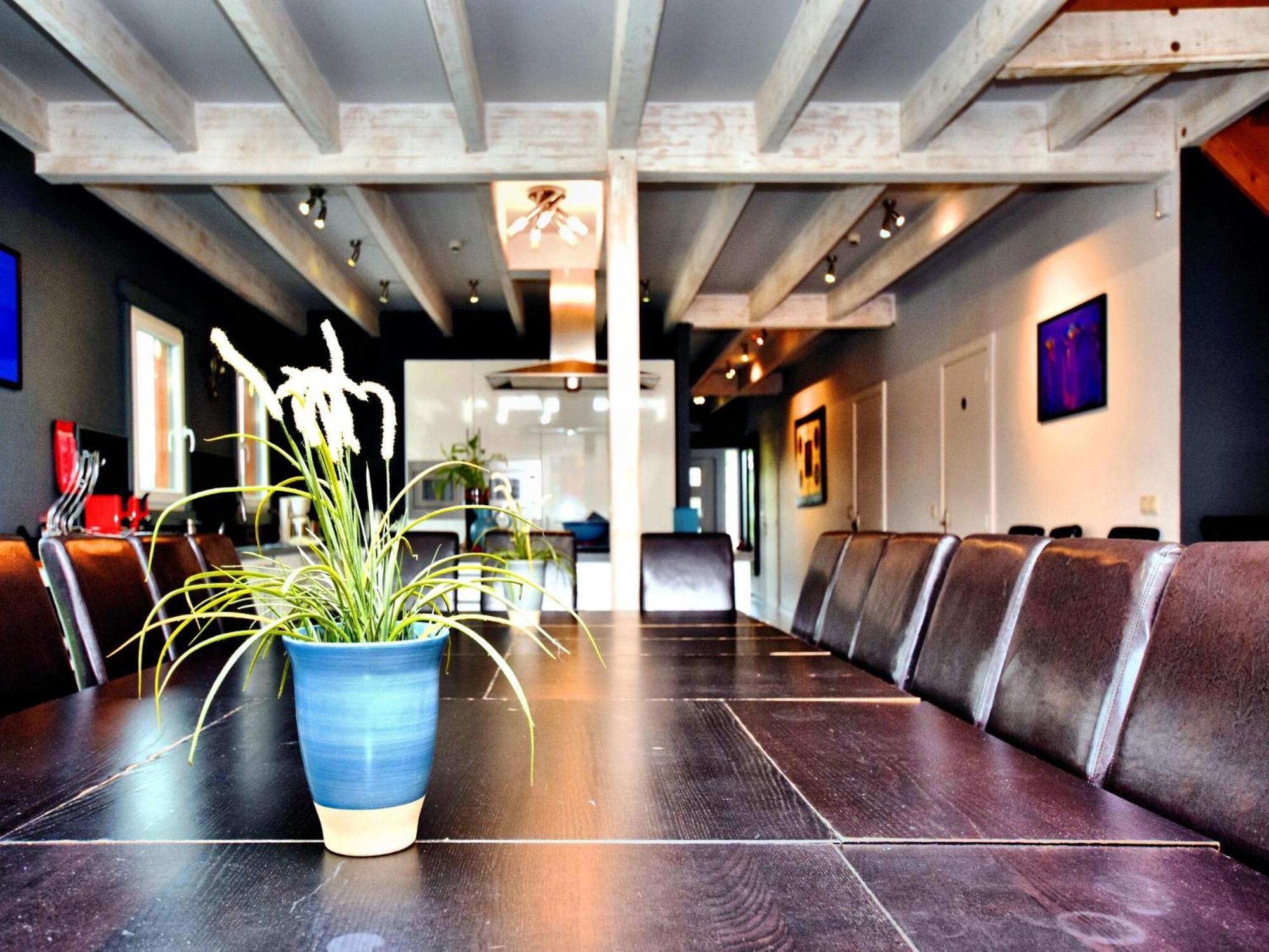 Beautiful Villa With Heated Outdoor Pool Manhay Dış mekan fotoğraf