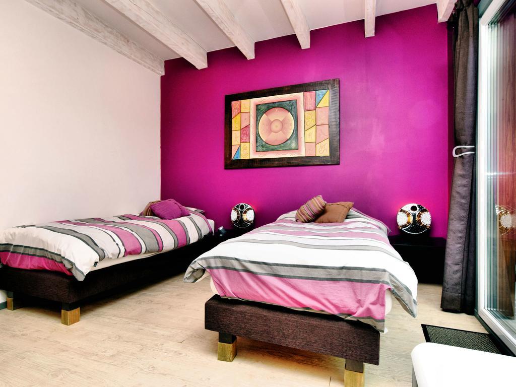 Beautiful Villa With Heated Outdoor Pool Manhay Dış mekan fotoğraf